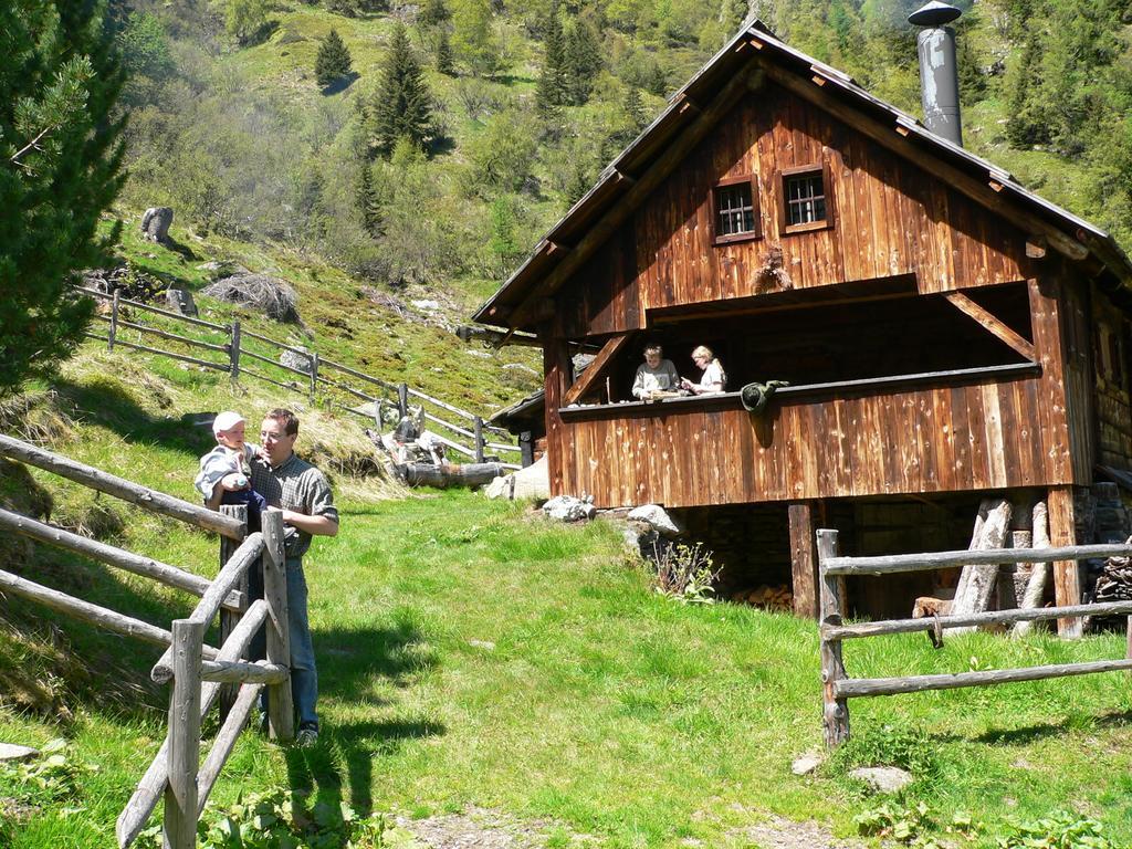 Villa Bio-Bauernhof Auernig Obervellach Exterior foto